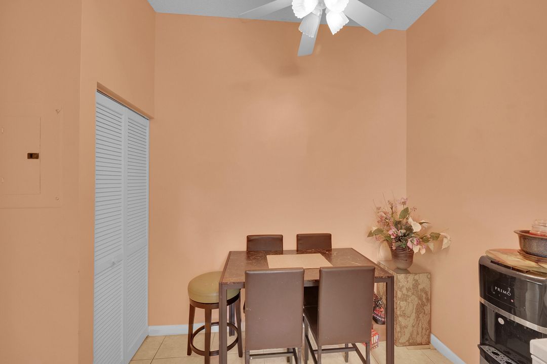 For Sale: $215,000 (3 beds, 2 baths, 1692 Square Feet)