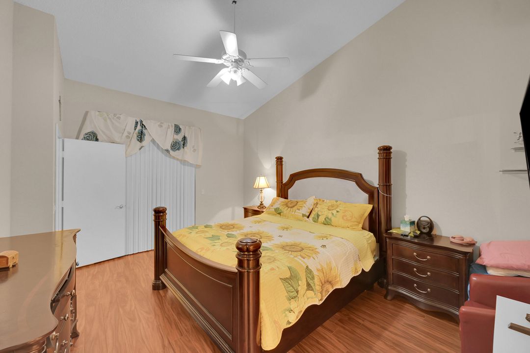 For Sale: $215,000 (3 beds, 2 baths, 1692 Square Feet)