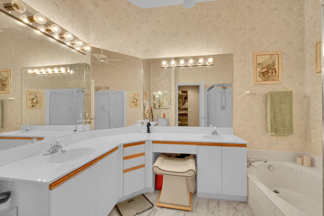 For Sale: $215,000 (3 beds, 2 baths, 1692 Square Feet)