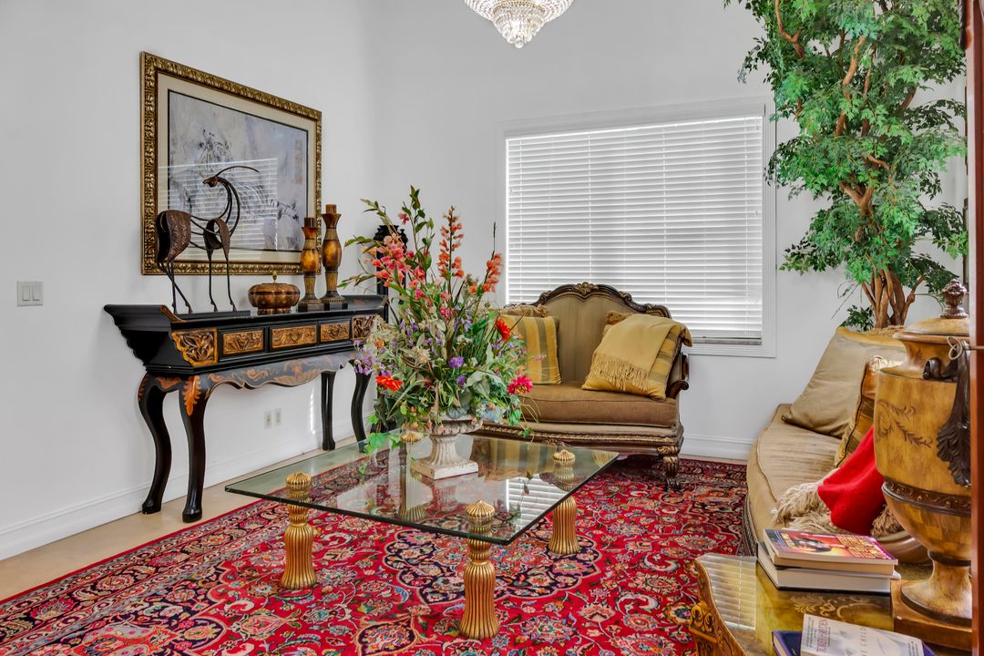 En Renta: $7,000 (7 camas, 3 baños, 4612 Pies cuadrados)