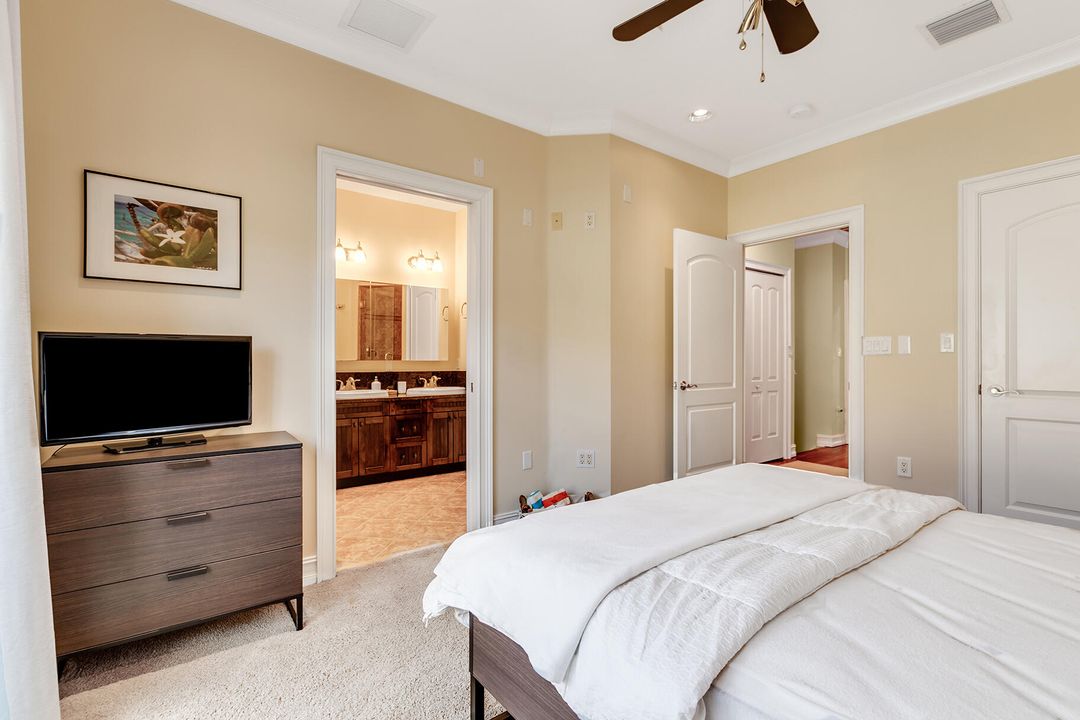 待售: $499,000 (3 贝兹, 3 浴室, 1980 平方英尺)