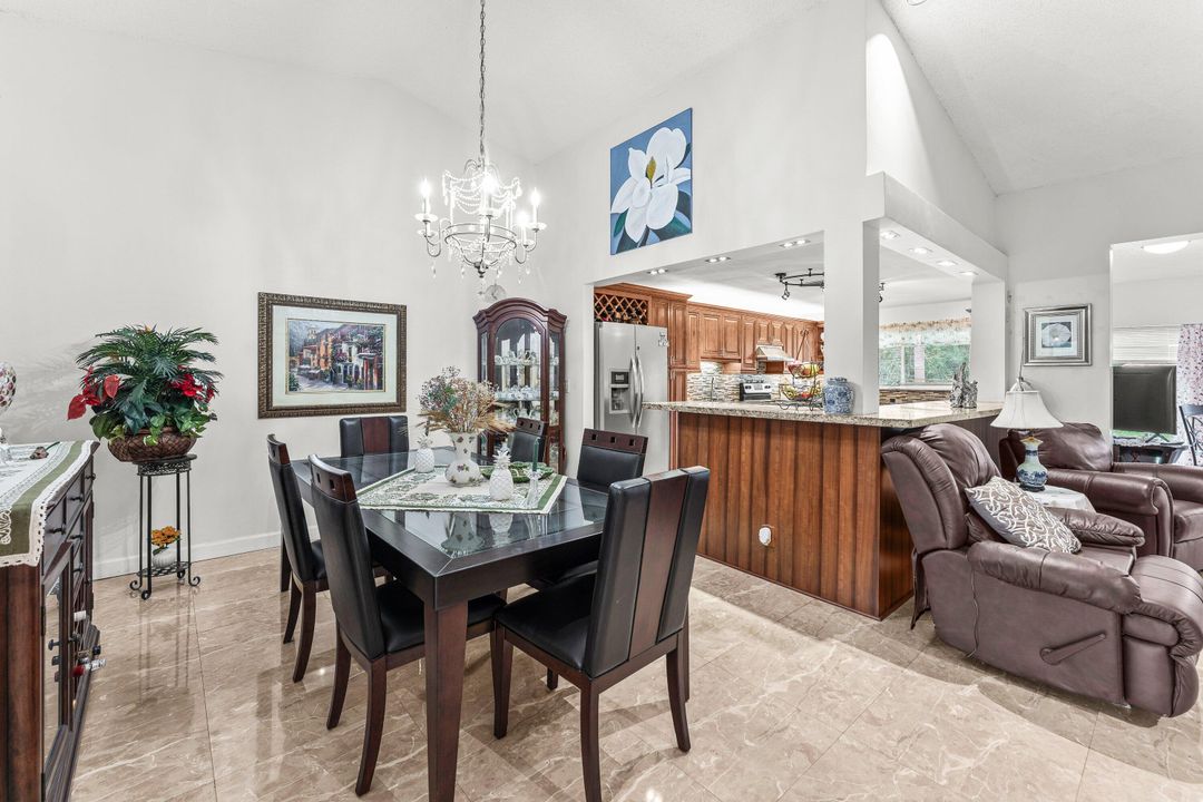 待售: $349,900 (3 贝兹, 2 浴室, 1809 平方英尺)