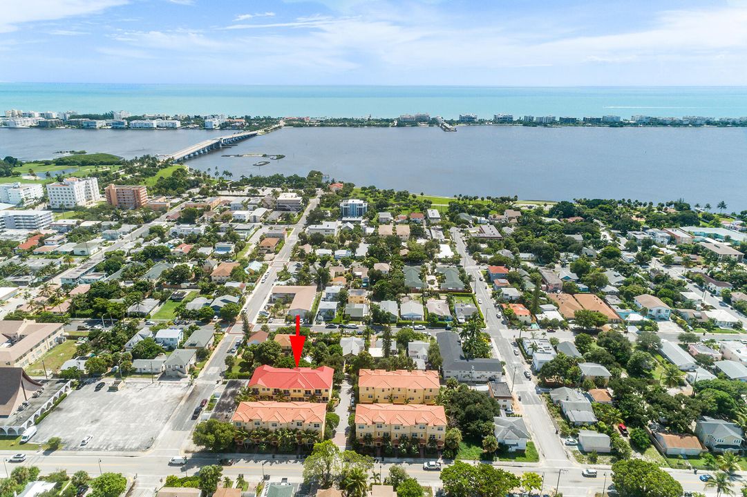 待售: $499,000 (3 贝兹, 3 浴室, 1980 平方英尺)