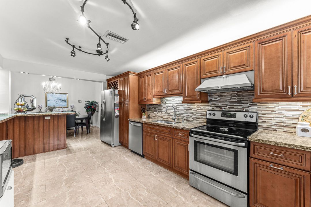 待售: $349,900 (3 贝兹, 2 浴室, 1809 平方英尺)