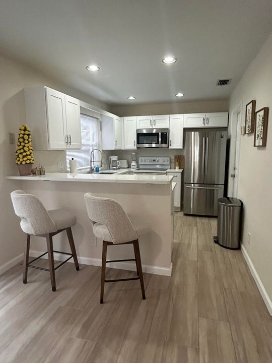 For Rent: $6,499 (3 beds, 2 baths, 1640 Square Feet)