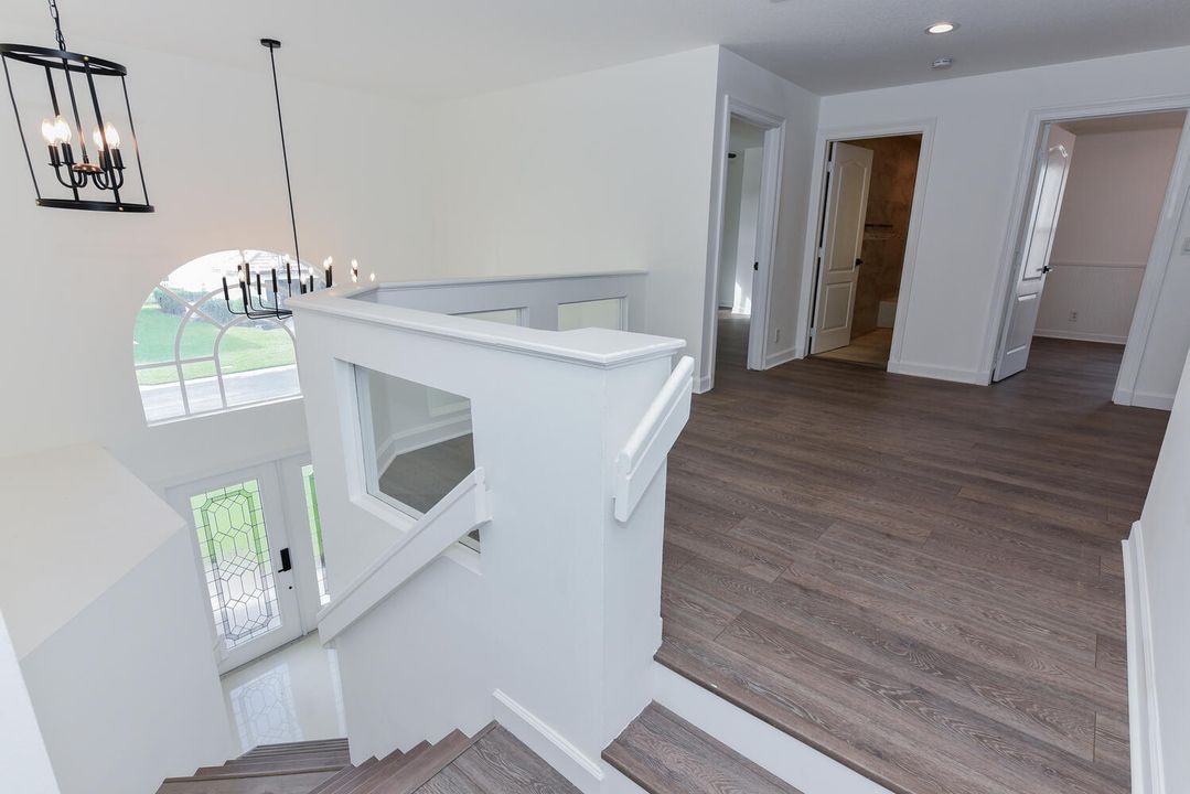 Active With Contract: $999,000 (5 beds, 4 baths, 3212 Square Feet)