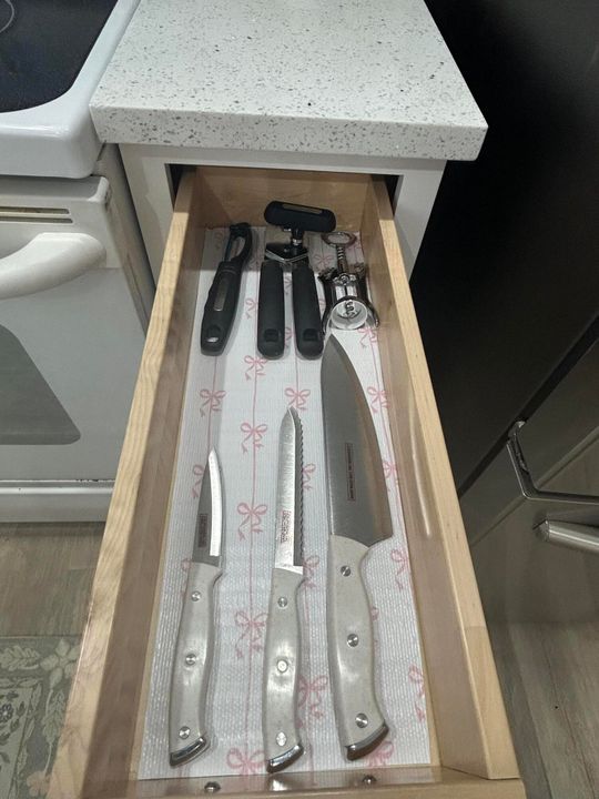 For Rent: $6,499 (3 beds, 2 baths, 1640 Square Feet)