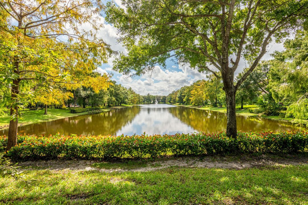 Active With Contract: $659,900 (5 beds, 3 baths, 3119 Square Feet)