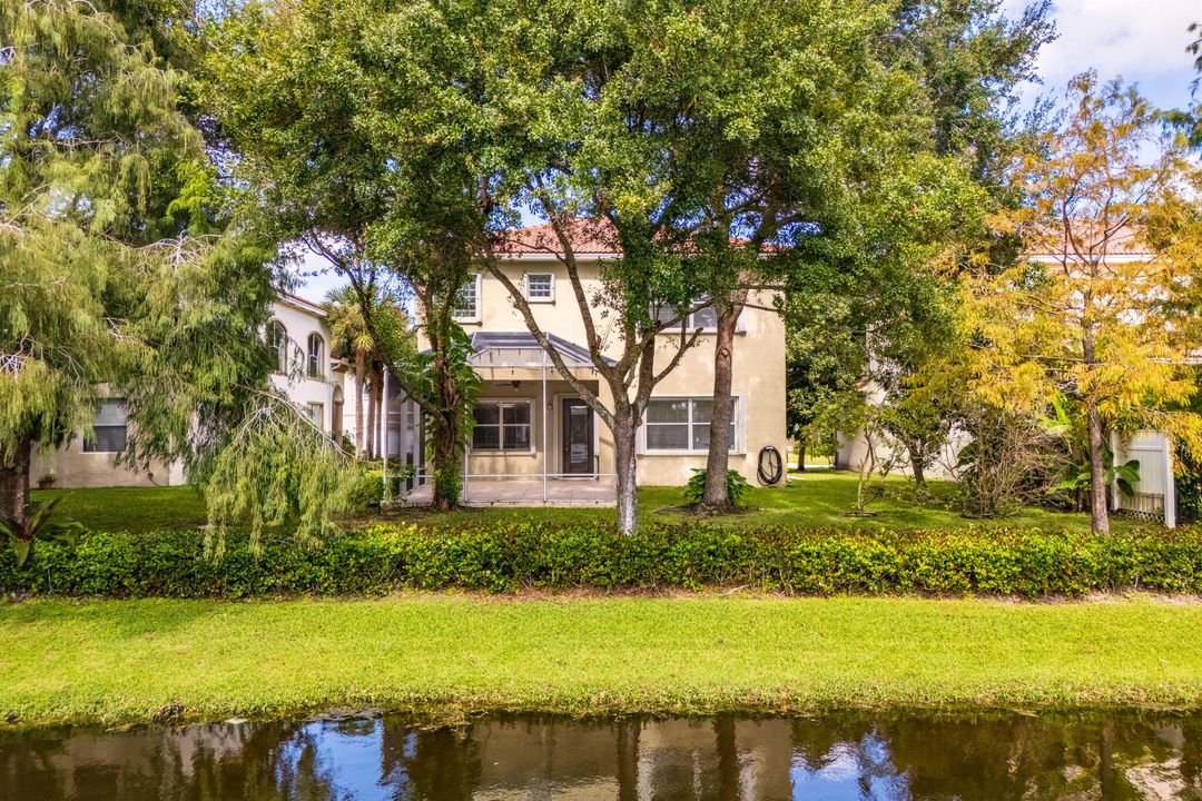 Active With Contract: $659,900 (5 beds, 3 baths, 3119 Square Feet)