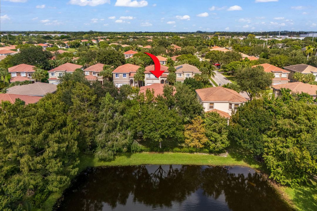 Active With Contract: $659,900 (5 beds, 3 baths, 3119 Square Feet)