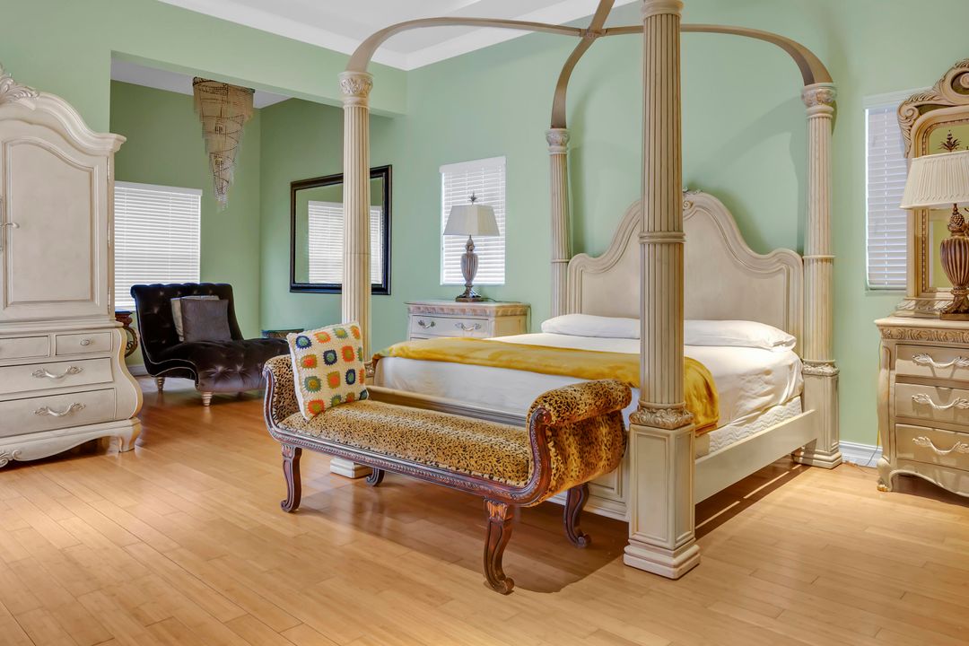 En Renta: $7,000 (7 camas, 3 baños, 4612 Pies cuadrados)