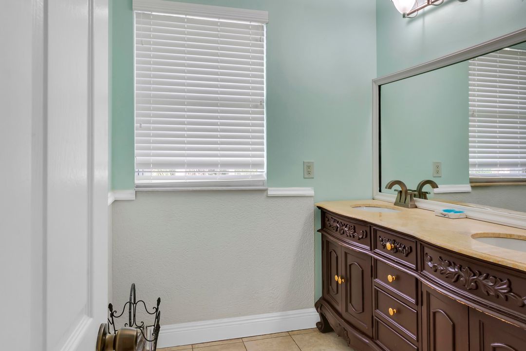 En Renta: $7,000 (7 camas, 3 baños, 4612 Pies cuadrados)