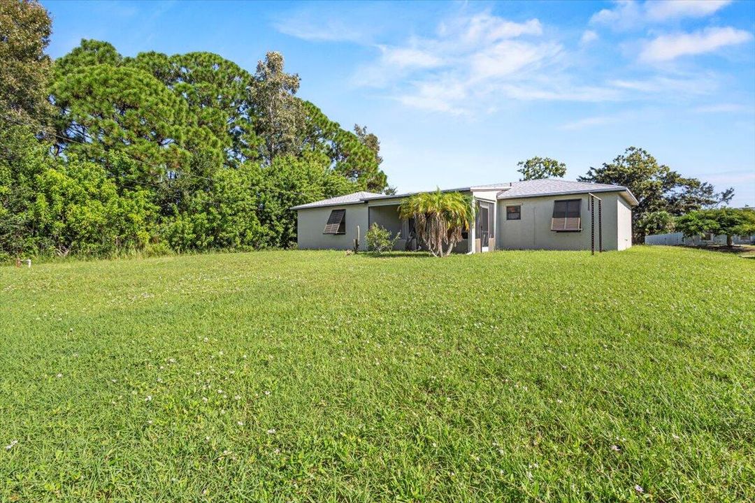 待售: $315,000 (3 贝兹, 2 浴室, 1095 平方英尺)