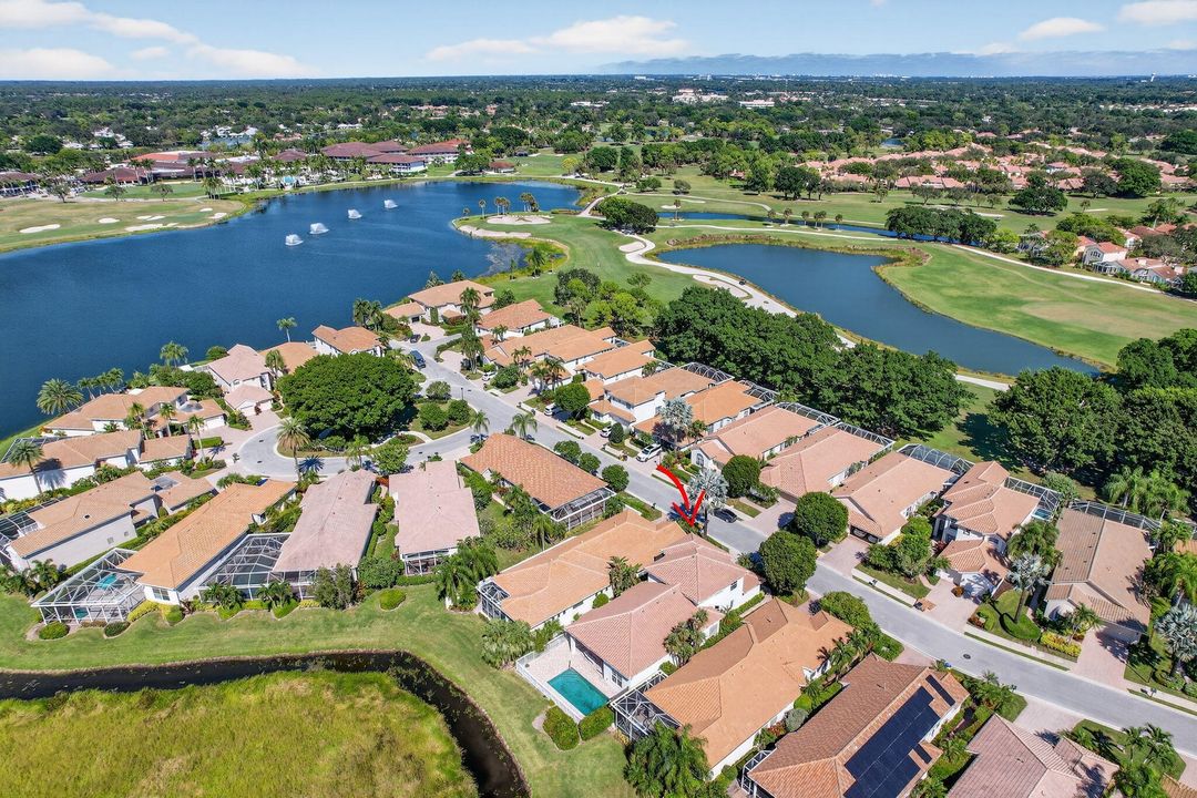 En Venta: $1,995,000 (5 camas, 4 baños, 3039 Pies cuadrados)