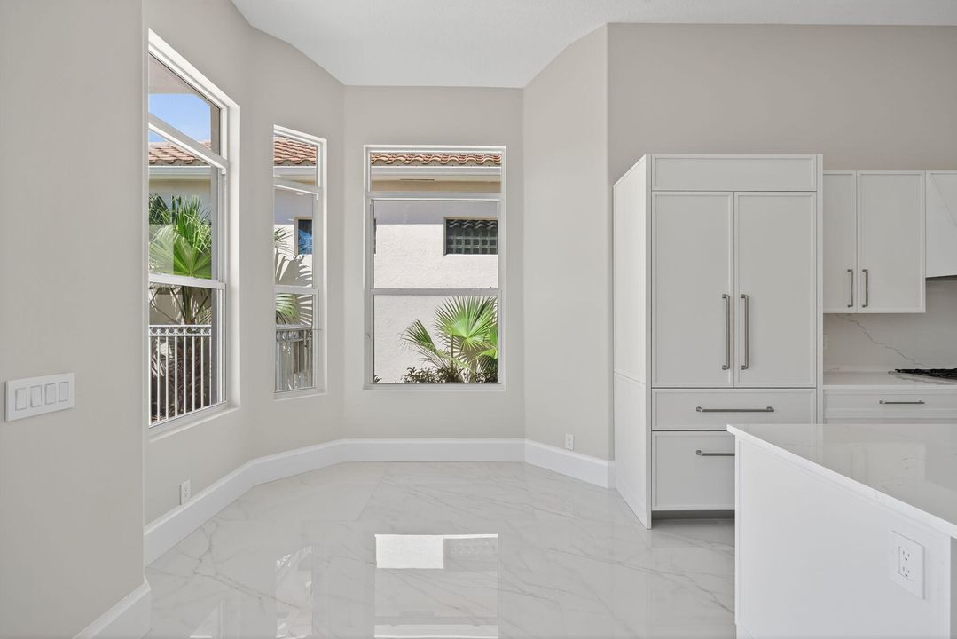 En Venta: $1,995,000 (5 camas, 4 baños, 3039 Pies cuadrados)