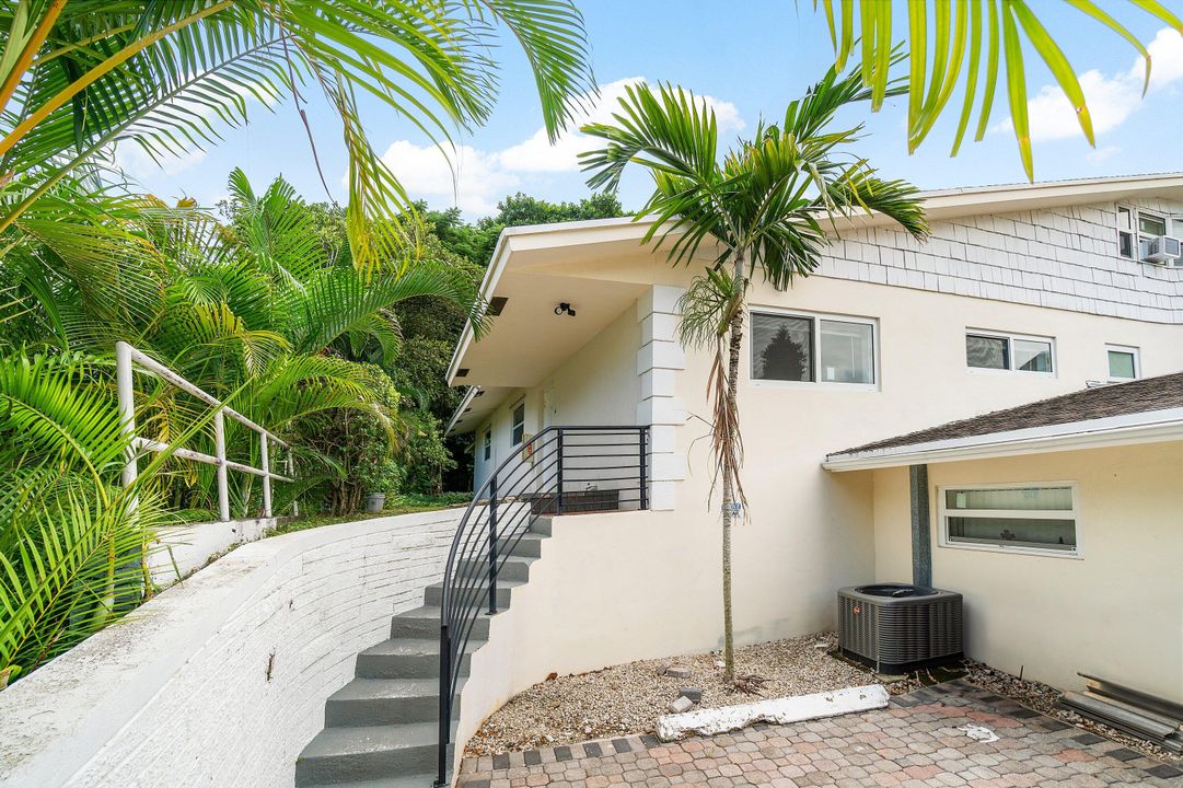 В аренду: $2,950 (3 спален, 2 ванн, 1400 Квадратных фут)