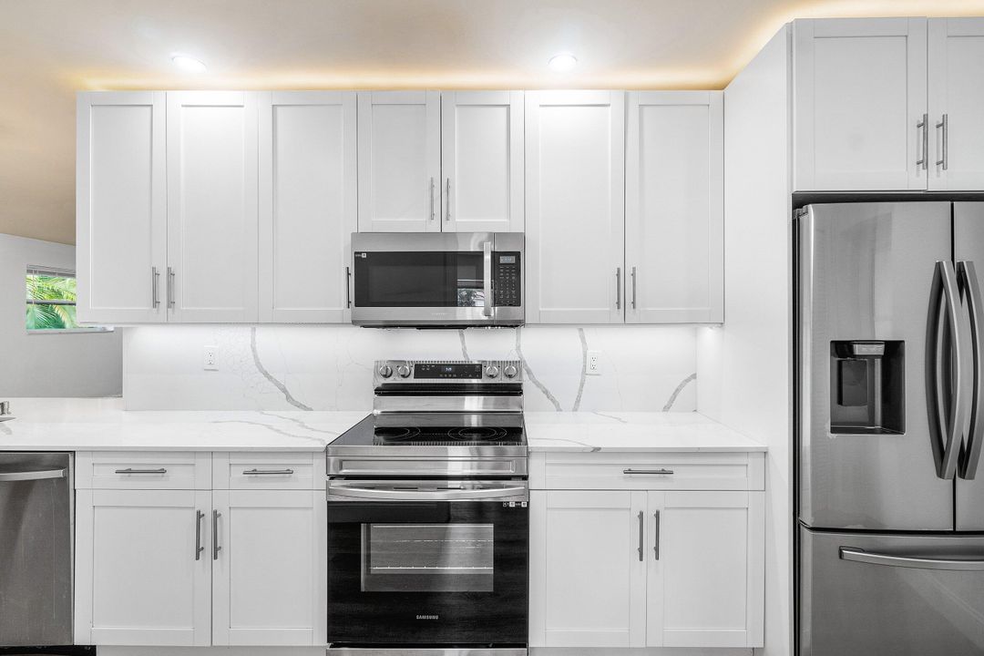 В аренду: $2,950 (3 спален, 2 ванн, 1400 Квадратных фут)