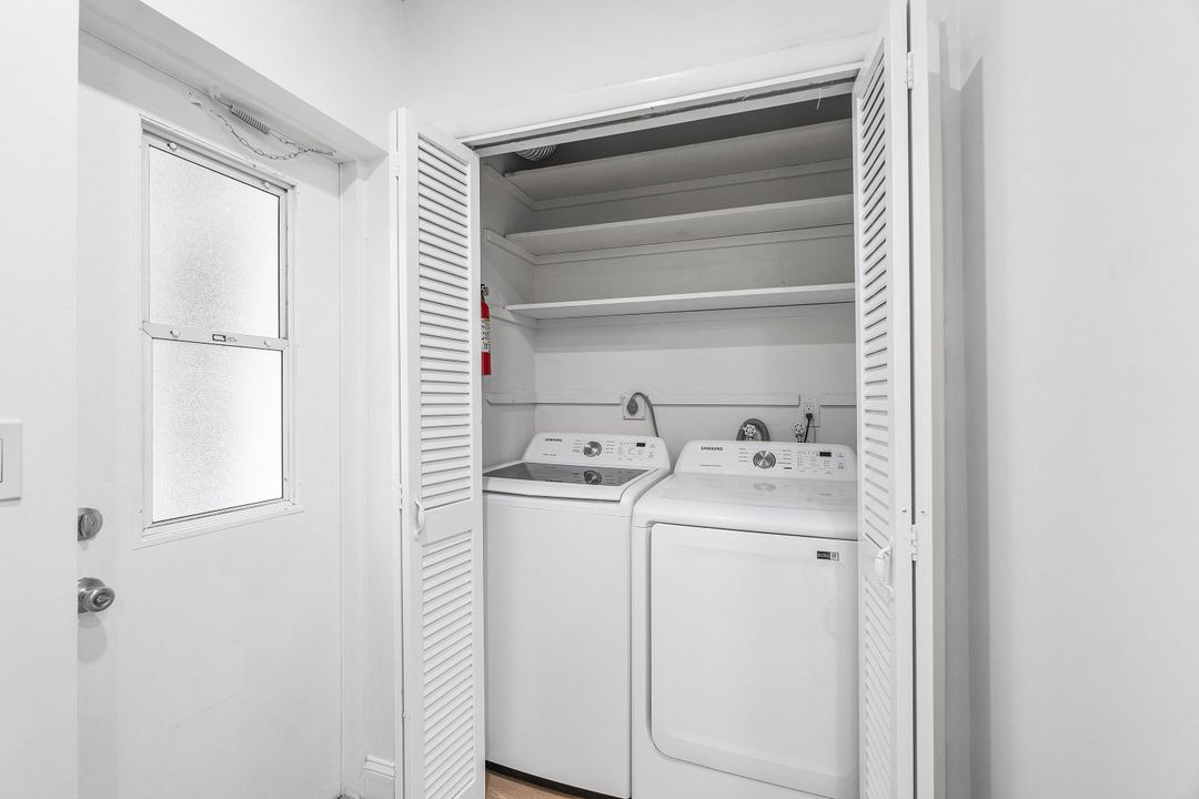 В аренду: $2,950 (3 спален, 2 ванн, 1400 Квадратных фут)