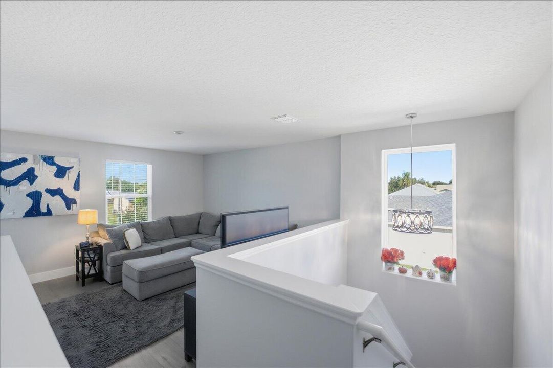 For Sale: $599,000 (4 beds, 2 baths, 2912 Square Feet)