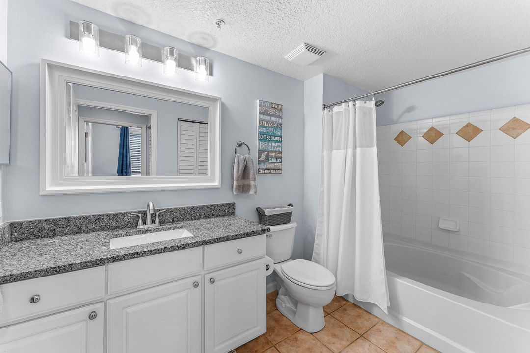 Active With Contract: $415,000 (3 beds, 2 baths, 1244 Square Feet)