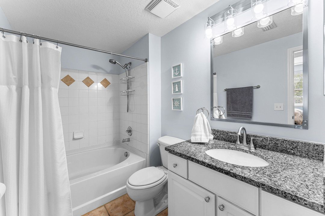 Active With Contract: $415,000 (3 beds, 2 baths, 1244 Square Feet)