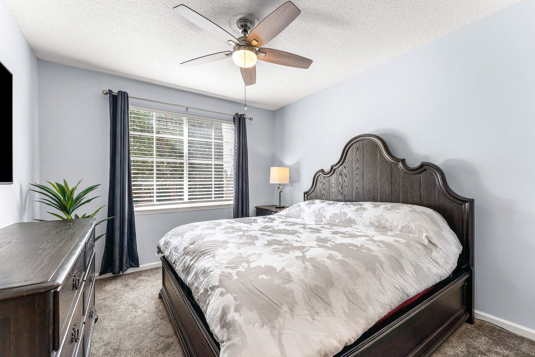 Active With Contract: $415,000 (3 beds, 2 baths, 1244 Square Feet)