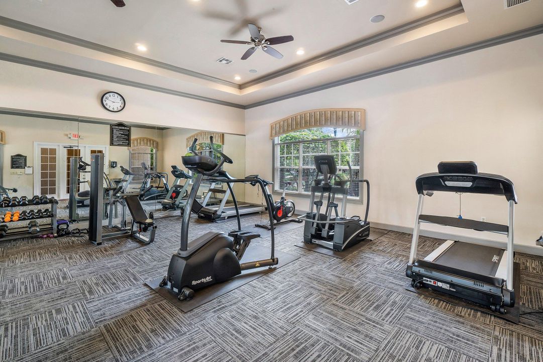 Active With Contract: $415,000 (3 beds, 2 baths, 1244 Square Feet)