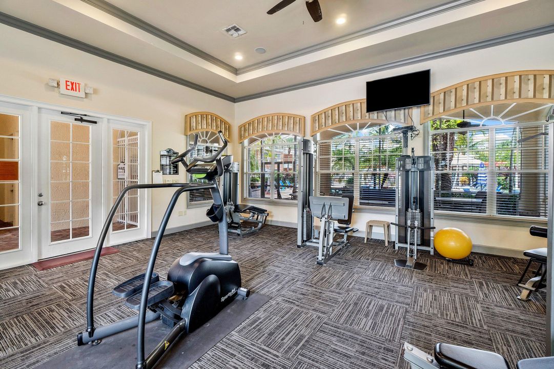 Active With Contract: $415,000 (3 beds, 2 baths, 1244 Square Feet)