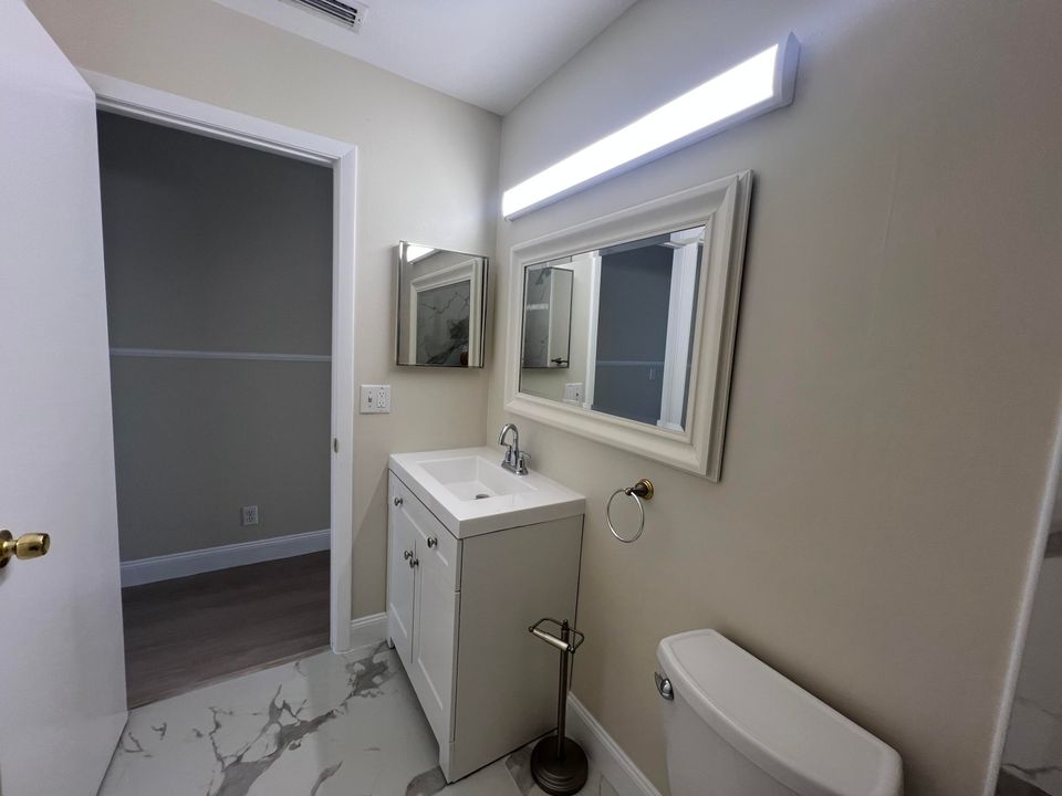 待售: $399,900 (2 贝兹, 2 浴室, 1147 平方英尺)