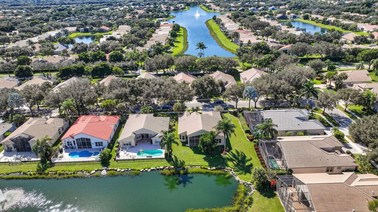 For Sale: $875,000 (3 beds, 2 baths, 2554 Square Feet)