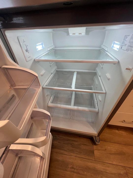 出租: $2,200 (2 贝兹, 2 浴室, 1155 平方英尺)