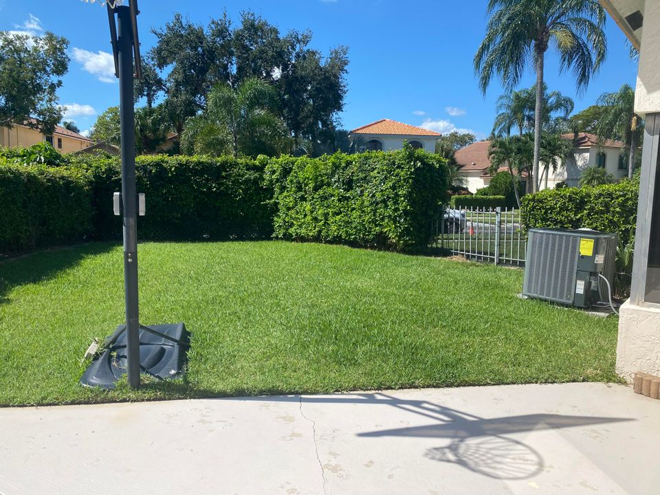 For Rent: $4,750 (4 beds, 3 baths, 2331 Square Feet)