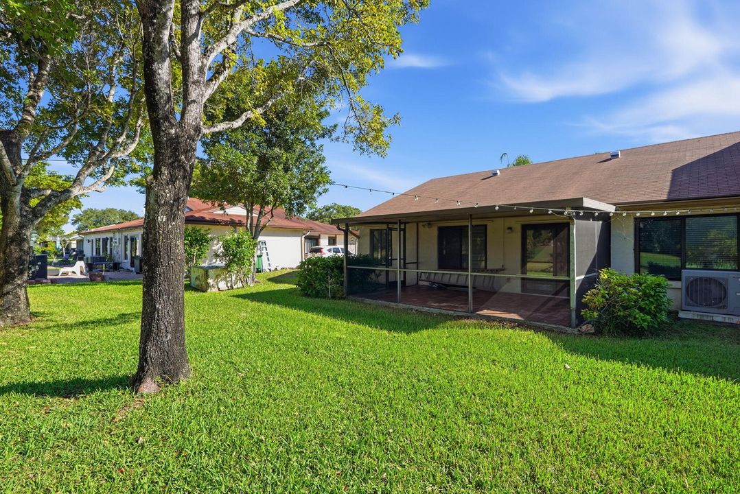 На продажу: $449,000 (2 спален, 2 ванн, 1569 Квадратных фут)