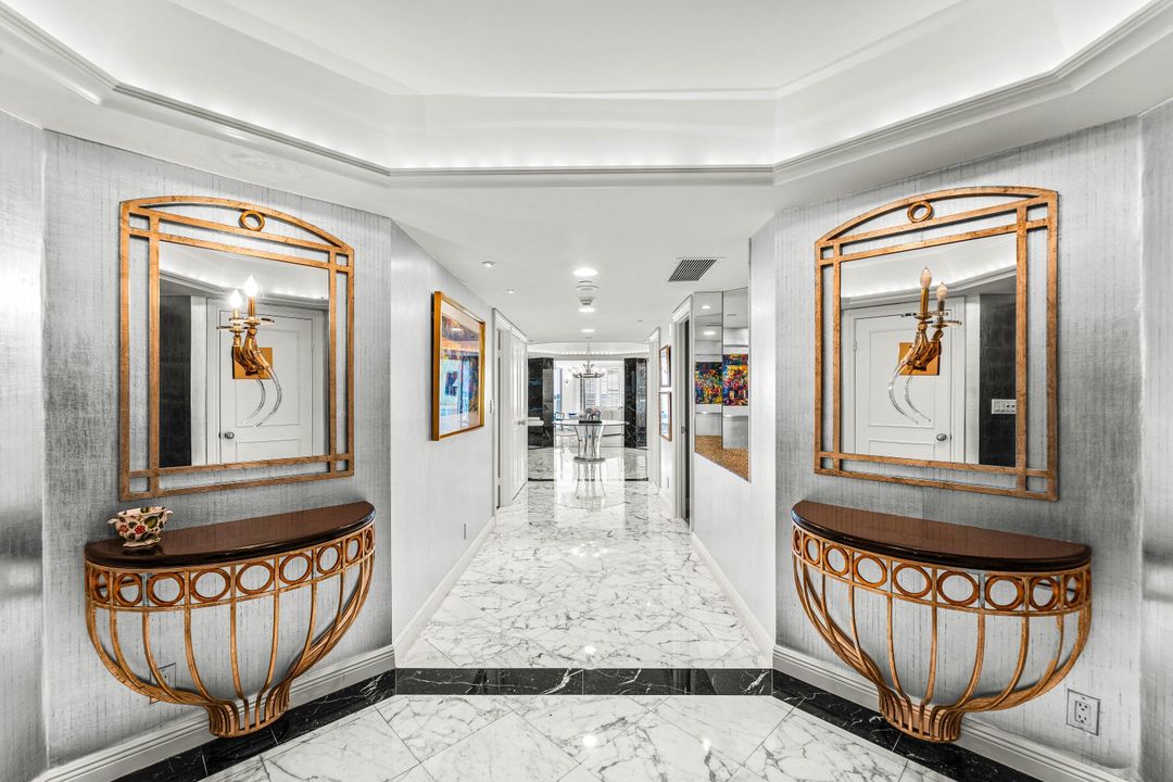 En Venta: $3,750,000 (3 camas, 3 baños, 2960 Pies cuadrados)