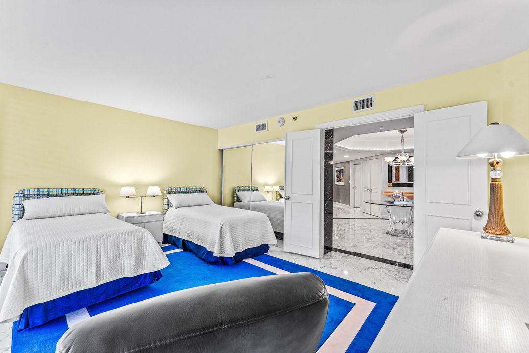 En Venta: $3,750,000 (3 camas, 3 baños, 2960 Pies cuadrados)