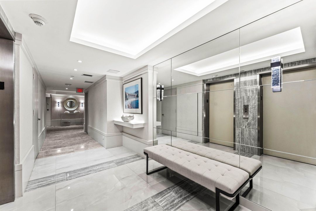 En Venta: $3,750,000 (3 camas, 3 baños, 2960 Pies cuadrados)