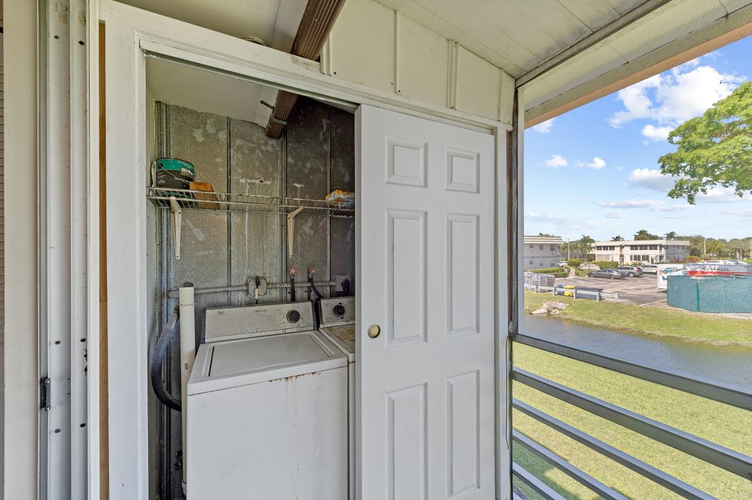 待售: $74,900 (1 贝兹, 1 浴室, 720 平方英尺)