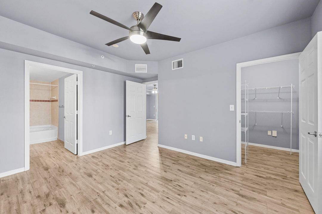 For Rent: $2,100 (2 beds, 2 baths, 1058 Square Feet)