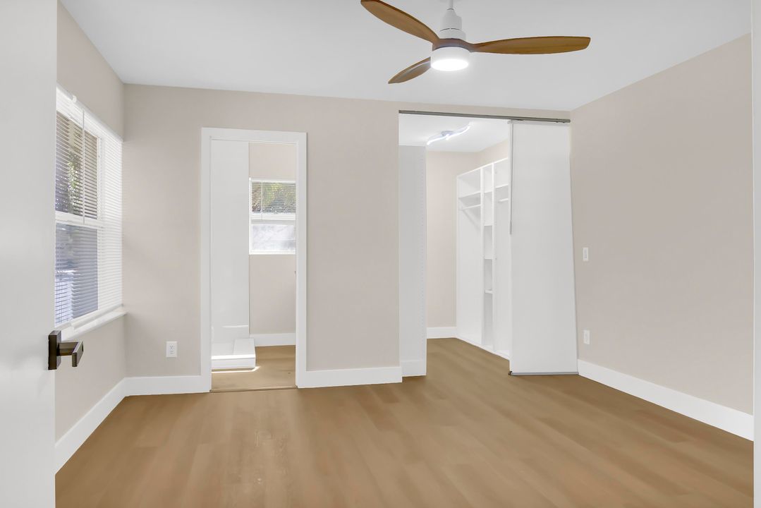 For Sale: $349,999 (2 beds, 2 baths, 1374 Square Feet)