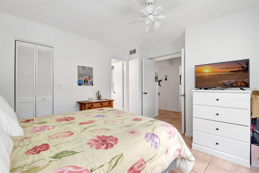 For Sale: $175,000 (2 beds, 2 baths, 1252 Square Feet)