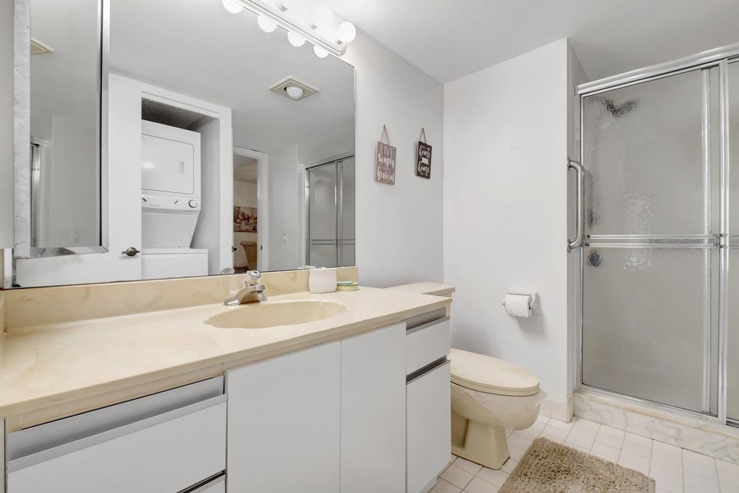 For Sale: $175,000 (2 beds, 2 baths, 1252 Square Feet)