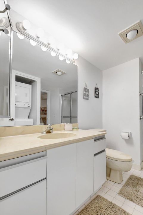 For Sale: $175,000 (2 beds, 2 baths, 1252 Square Feet)