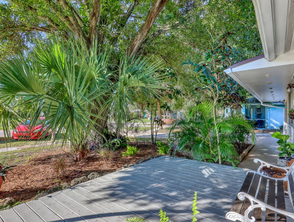 Под контрактом: $499,000 (3 спален, 2 ванн, 1672 Квадратных фут)