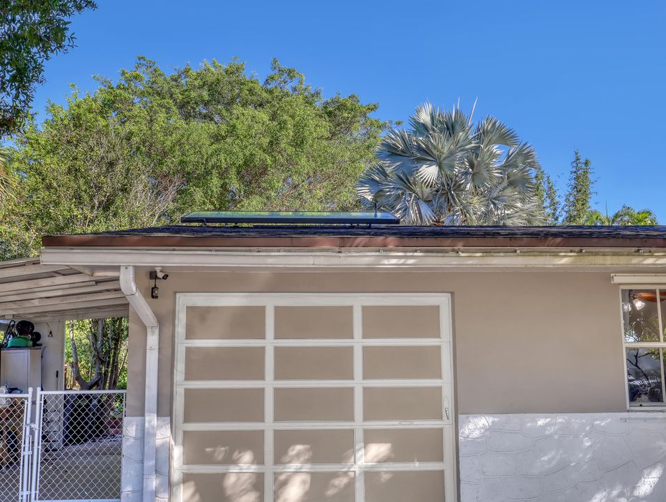 Под контрактом: $499,000 (3 спален, 2 ванн, 1672 Квадратных фут)