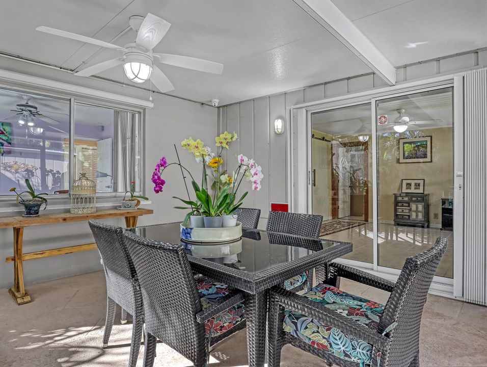 Под контрактом: $499,000 (3 спален, 2 ванн, 1672 Квадратных фут)