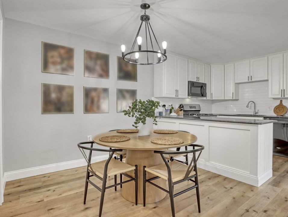 For Sale: $445,000 (2 beds, 2 baths, 1596 Square Feet)