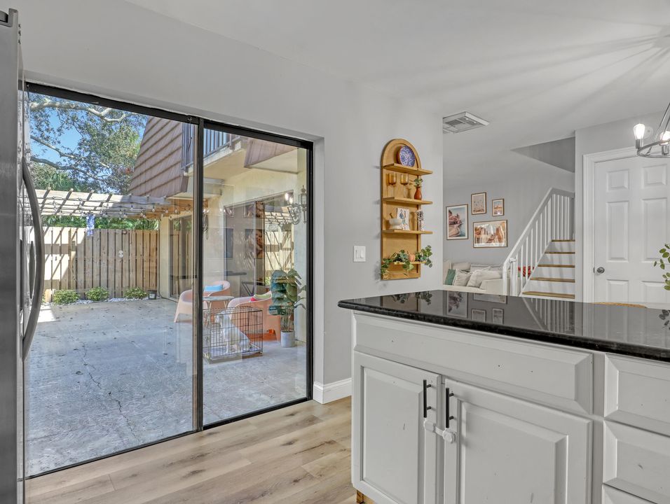 For Sale: $445,000 (2 beds, 2 baths, 1596 Square Feet)