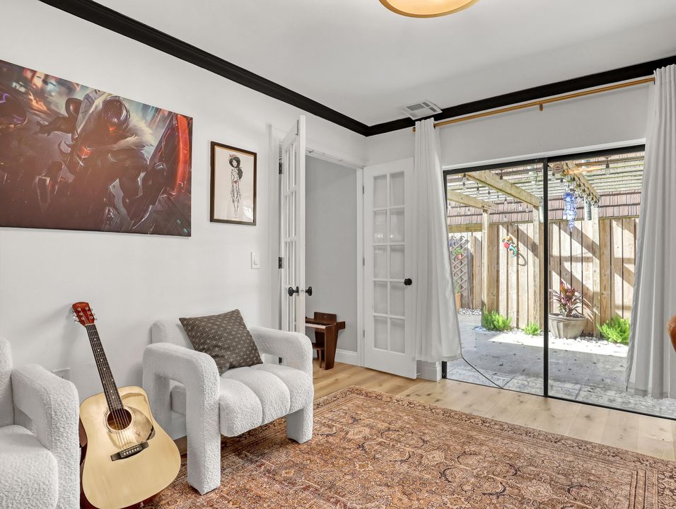 For Sale: $445,000 (2 beds, 2 baths, 1596 Square Feet)