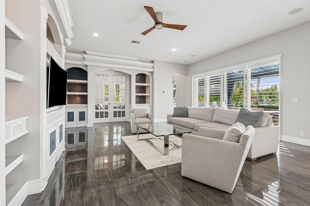 待售: $1,299,999 (5 贝兹, 3 浴室, 3788 平方英尺)