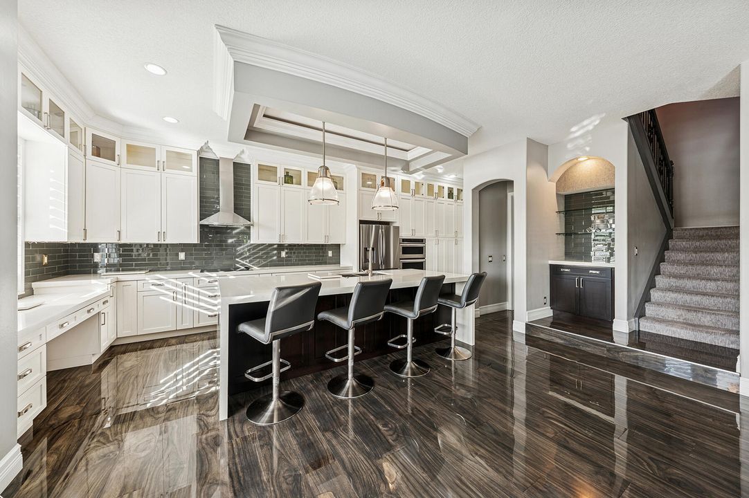 待售: $1,299,999 (5 贝兹, 3 浴室, 3788 平方英尺)